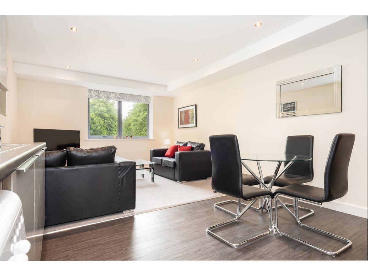 Stylish Flat Near The City Centre - Pass The Keys Apartamento York Exterior foto