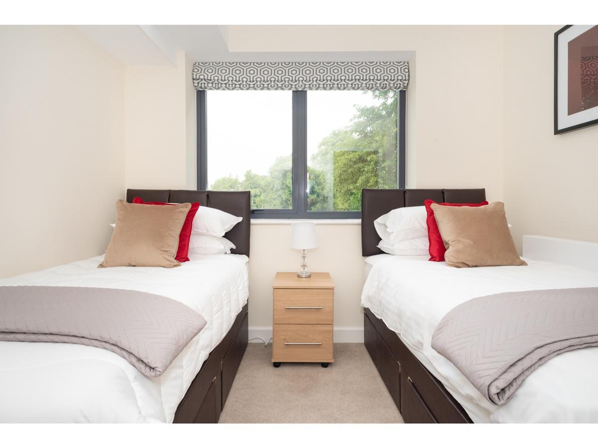 Stylish Flat Near The City Centre - Pass The Keys York Exterior foto